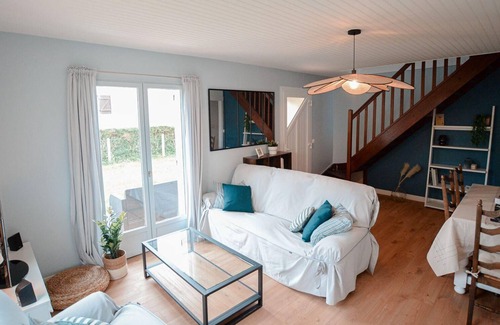 Saint-Regnobert-de-la-Cote-de-Nacre House | Fully renovated family home with garden, 5 minutes' walk from the beach