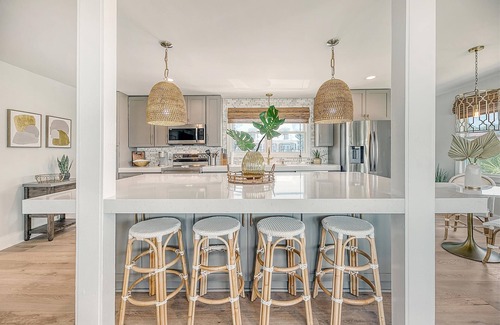 Edisto Island House | Fully renovated BEACHFRONT home - with sprawling views of the Atlantic Ocean!