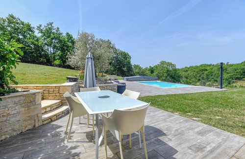 Saint-Medard House | Fully renovated stone barn in SAINT-MÉDARD (LOT)