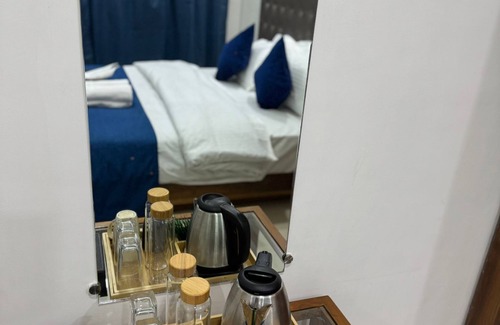 Powai Apartment | Fully Serviced Apartment - Centrally Located