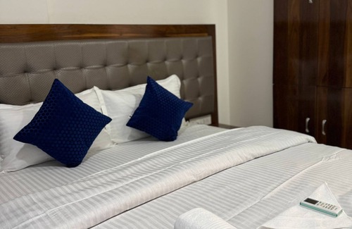 Chandivali Apartment | Fully Serviced Apartment - Centrally Located