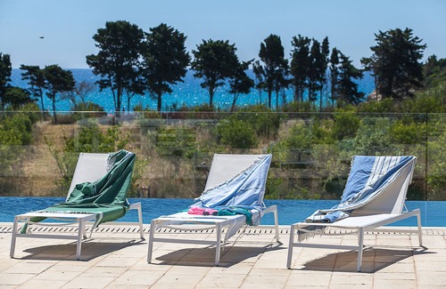 Avola Villa | Fully staffed property with pool, lemon grove and direct access to the beach