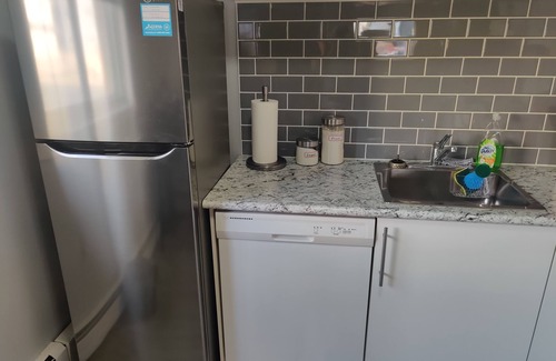 Regina Apartment | Fully updated 1 Bedroom with dedicated parking!