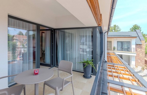 Revfulop Apartment | Fulop Panzio-Red Lollipop Apartment, Révfülöp, Hungary