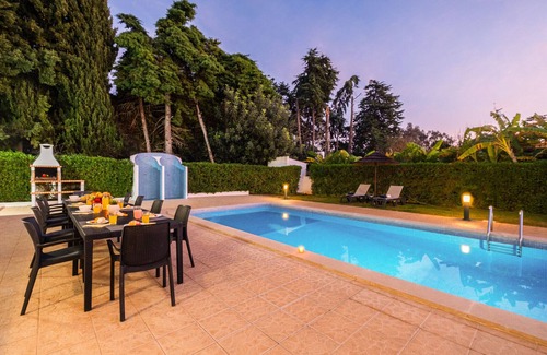 Castelo Villa | Fun & Comfort with Heatable Pool and BBQ