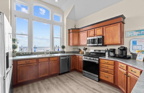Carolina Dunes House | Fun Duck vacation home with panoramic sound views and breathtaking sunsets
