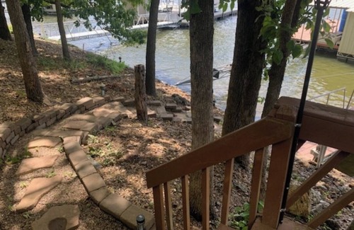 Linn Creek House | Fun times in Osage Beach - 3 bedroom house in Racetrack Cove