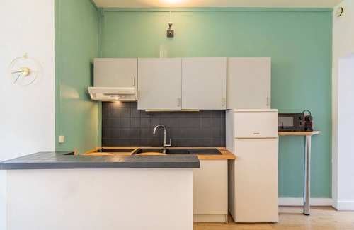 Wazemmes Apartment | Functional apartment in the center of Lille