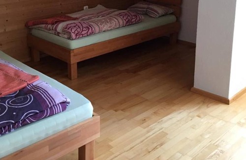 Fliess Apartment | Functional, simple Apartment Fließ 2 in Tyrol with Mountain View, Balcony & Wi-Fi
