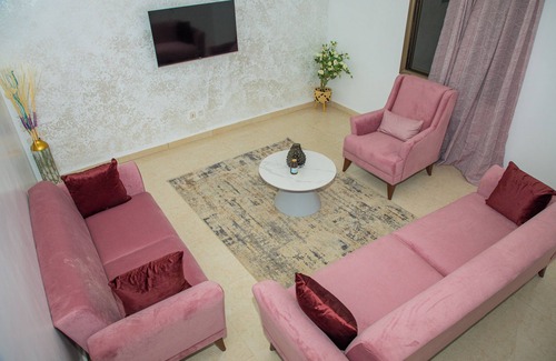Pointe des Almadies Apartment | Furnished 2 Bedroom Apartment - Comfort and Proximity in Ngor Almadies