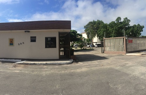 Coroa do Meio Apartment | Furnished apartment near the beach, shopping in Coroa do Meio