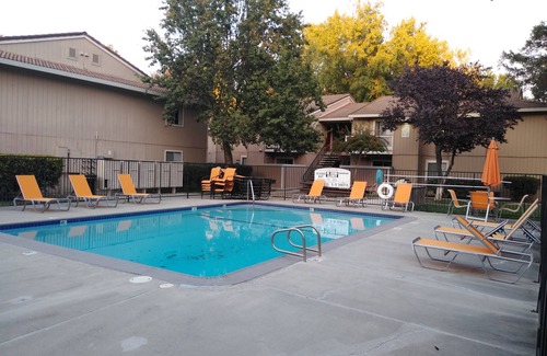 Davis House | Furnished Condo - safe, clean and quiet