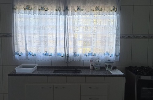 Serra Negra House | Furnished Farmhouse with Pool and Barbecue | Pets Allowed (Serra Negra-SP)