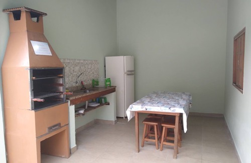 Ipiranga Apartment | Furnished kitchenette with swimming pool and leisure area nearby. the beach Martim de Sá