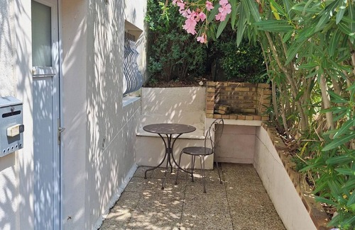 Lagord Apartment | Furnished studio renovated in 2024, close to amenities and ile de ré by bike path