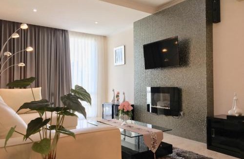Senayan Apartment | FX Residence 22