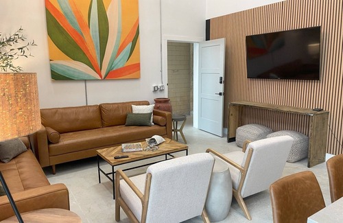 Arena District Apartment | Fyrebird Place: 5-Bedroom Industrial Loft with Private Pavilion & Yard