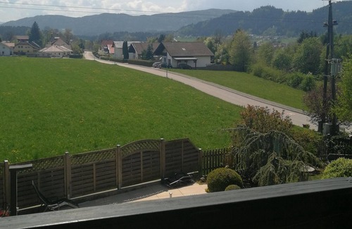 Feldkirchen in Kaernten Apartment | Gästehaus Maurer - Doppelzimmer mit Balkon