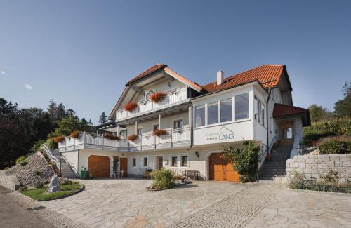 Pfarrkirchen im Muehlkreis House | Gästehaus Pension Lang