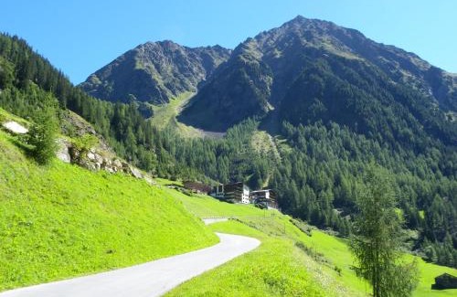 Gries Bed & Breakfast | Gästehaus Berghof Schöpf
