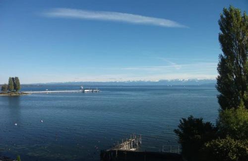 Immenstaad am Bodensee Apartment | Gästehaus D i c k r e i t e r