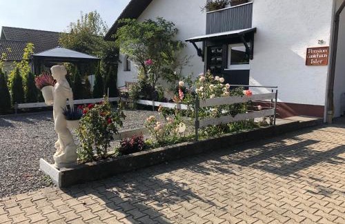 Winterstetten House | Gästehaus Isler