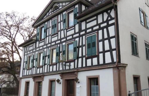 Oberndorf am Neckar House | Gästehaus Krone
