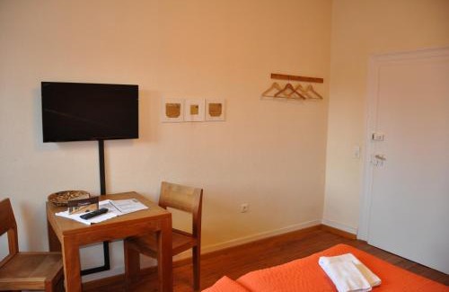 Maulbronn Bed & Breakfast | Gästehaus stuttgART36