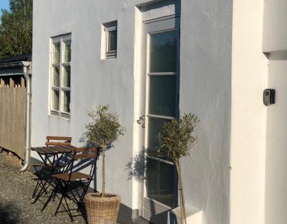 Bogense House | Gæstehuset Rosenvang