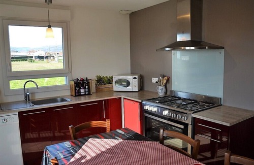 Saint-Etienne-des-Oullieres House | Gîte de la Perdrix Rouge - Beaujolais viticole