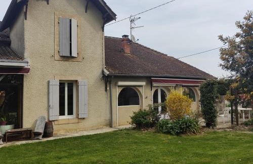 Urgosse House | Gîte à la ferme avec piscine