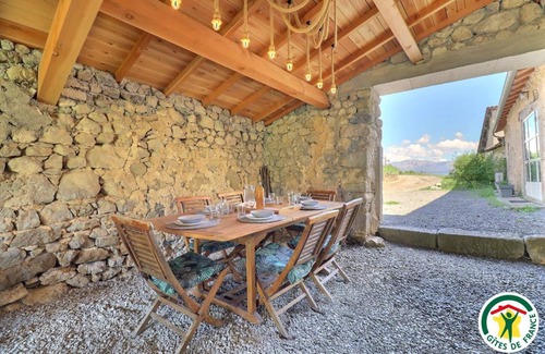 Poyols House | Gîte ∙ 3 bedrooms ∙ 6 guests