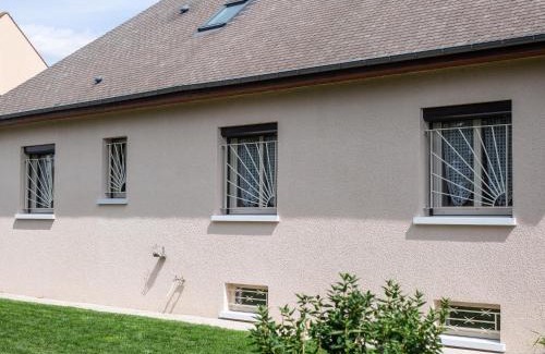 Artenay House | Gîte au cœur d'Artenay – 3 chambres, tout confort, à 25 min d'Orléans, proche commerces et musées - FR-1-590-123
