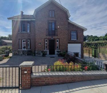 Ciergnon House | Gîte au cœur de la famenne