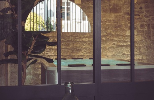 Chablis Cottage | Gîte avec Jacuzzi à Chablis Maison Paul & Gabrielle
