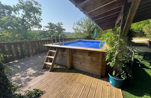 Le Montat Apartment | Gîte avec piscine à 5 minutes de CAHORS