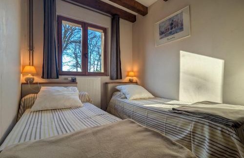 Mouhers House | Gîte avec piscine, sports et nature près de George Sand, Mouhers - FR-1-591-64