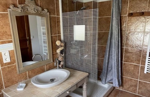 Saint-Laurent-d'Aigouze Other | Gîte "bali" - Appartement Entier Dans Mas Camarguais