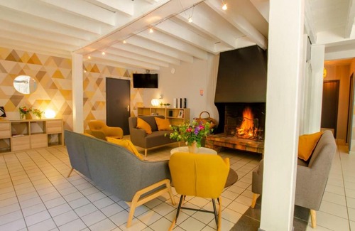 Bar-sur-Seine House | Gîte Bar-sur-Seine, 6 pièces, 14 personnes - FR-1-543-132