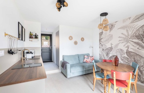 Massy Other | Gîte Bellevue Pour 6 Personnes Avec Piscine et spa et vue sur la Campagne
