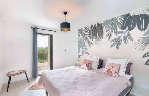 Massy Other | Gîte Bellevue Pour 6 Personnes Avec Piscine et spa et vue sur la Campagne