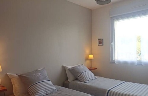 Graces Cottage | Gîte Bien Situé, mer à 30 mn, Terrasse Couverte