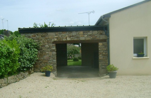 Graces Cottage | Gîte Bien Situé, mer à 30 mn, Terrasse Couverte