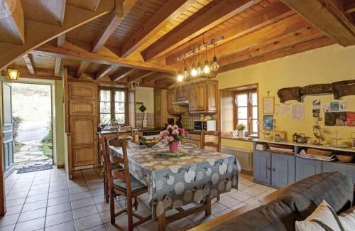 Perigneux House | Gîte chaleureux 3 ch, jardin, animaux admis, garage, wifi - FR-1-496-5