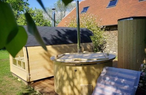 Sarlande House | Gîte Chaleureux en Périgord Vert