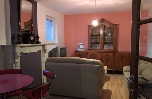 Treignes House | Gîte Chez Marie-Angèle