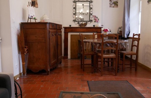 Chuelles House | Gîte Chuelles, 2 pièces, 2 personnes - FR-1-590-24