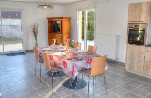 Chenonceaux House | Gîte Confortable avec Jardin Privatif à Proximité des Châteaux de la Loire et Zoo de Beauval - FR-1-381-512