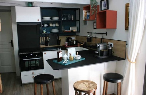 Milly-la-Foret Apartment | Gîte de Charme LE Carpe Diem au Cœur de Milly-la-forêt