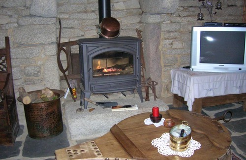 Plouneour-Menez House | Gîte de Roch-Conan
